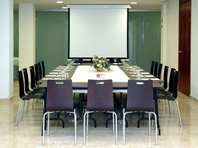 Hotel Barcelo Ponent 4*